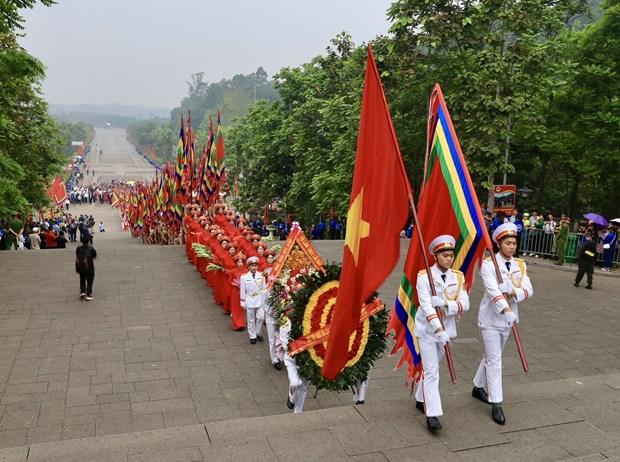 Prime Minister pays tribute to legendary founders of Vietnam