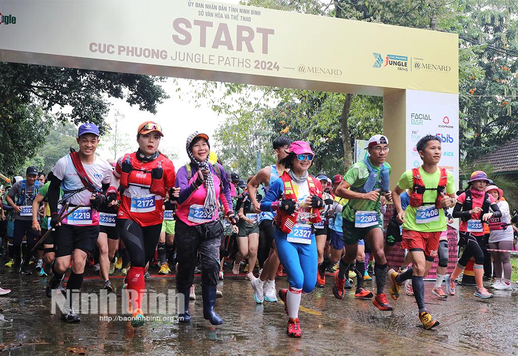Over 2,000 runners participate in Cuc Phuong Jungle Paths 2024