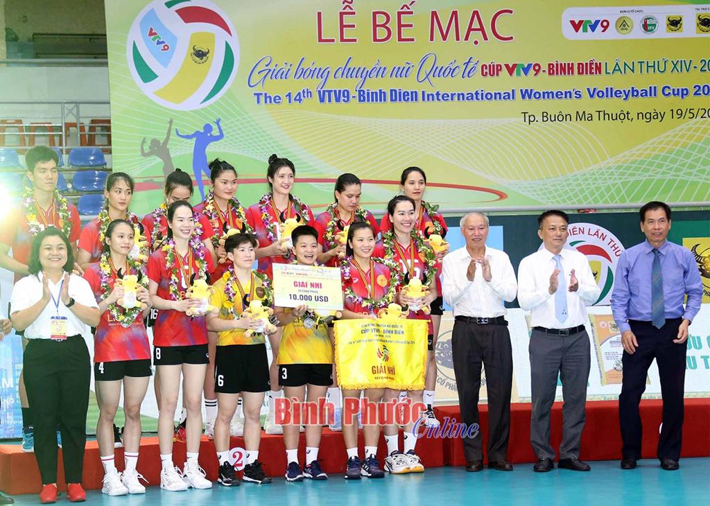 LPBank Ninh Binh comes second at Vietnam VTV9 - Binh Dien Cup International Women's Volleyball Tournament