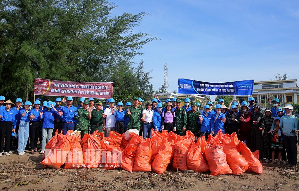 Campaign to clean up sea in Kim Son launched