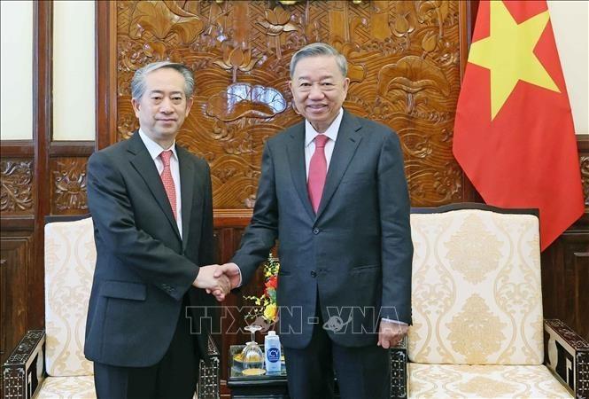 China remains top priority in Vietnam's foreign policy: President