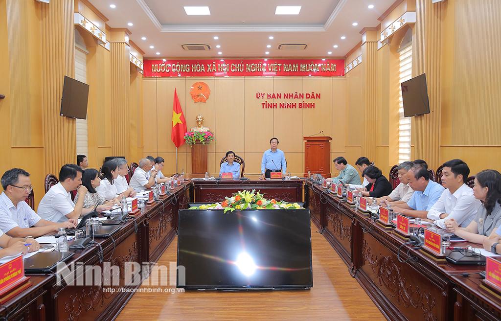 Delegation of government members pays working visit to Ninh Binh