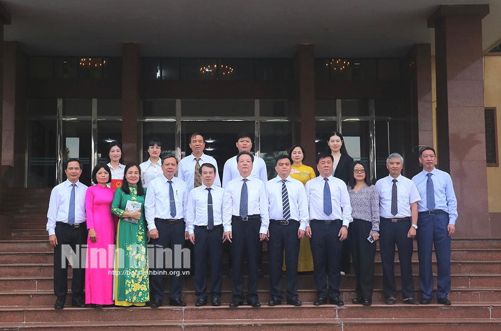 Hubei delegation pays working visit to Ninh Binh