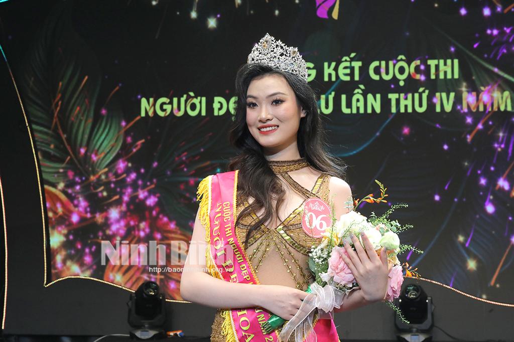 Pham Hai Anh crowns Miss Hoa Lu 2024 beauty pageant
