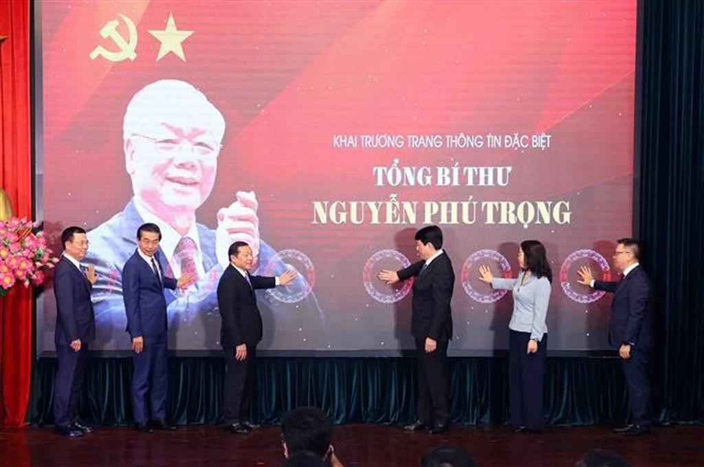 Nhan Dan Newspaper launches special page on late Party General Secretary