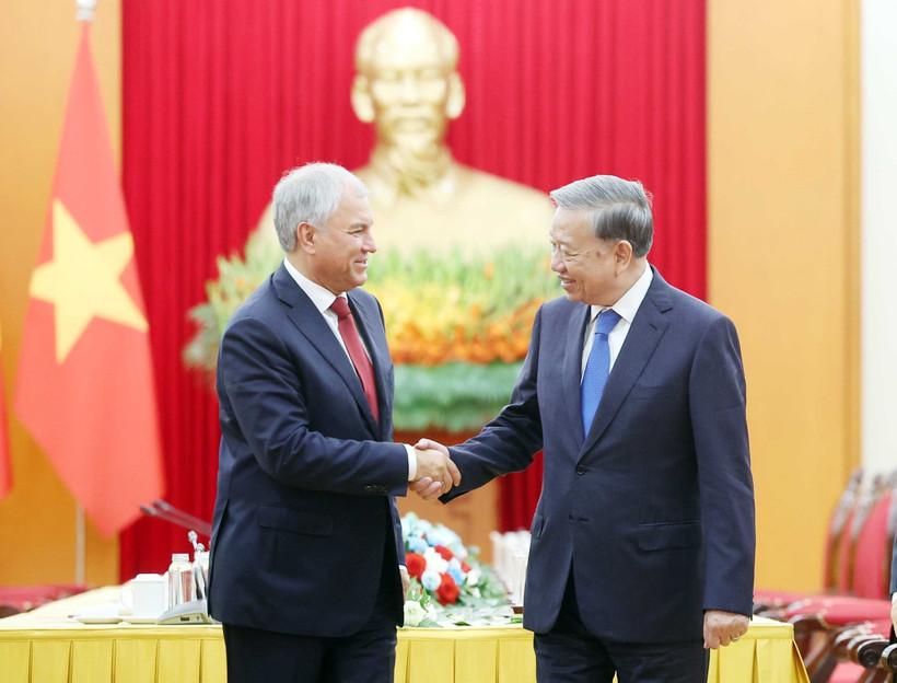 Party General Secretary To Lam and Chairman of the Russian Federal Assembly’s State Duma Vyacheslav Volodin at their meeting in Hanoi on September 29 (Photo: VNA)