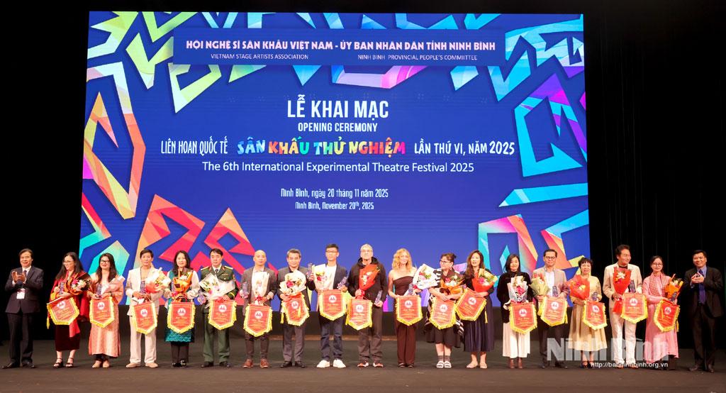 The event draws participation of 30 professional theatre troupes, both domestic and international.