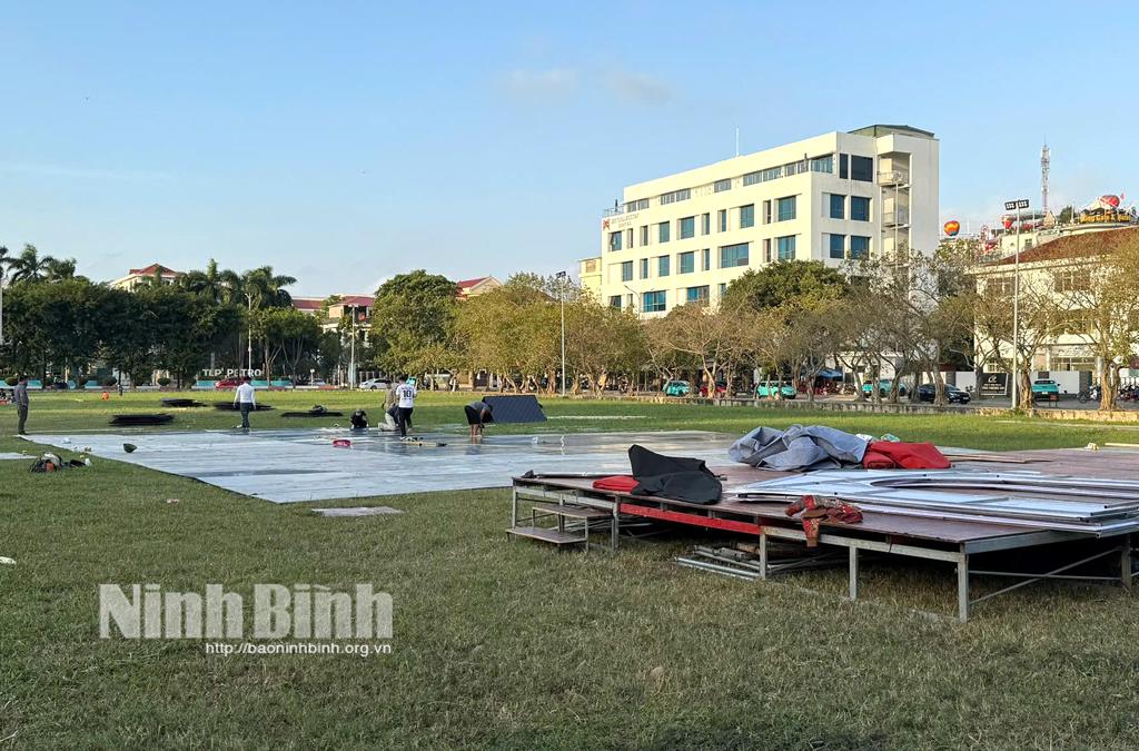 Ninh Biinh Food Festival associated with the "Traditional Northern Tet", which will take place from December 28 to January 2, 2026 at Dong Thanh Stadium in HoaLu ward.